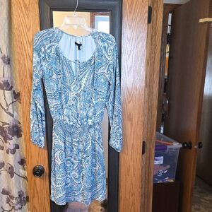 White House Black Market Blue Paisley Long-Sleeve Tie-Neck Dress